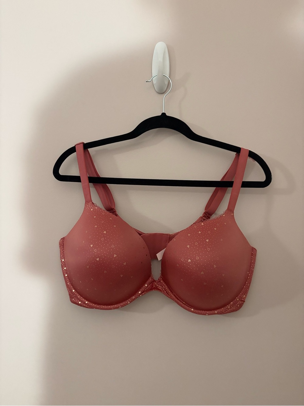 Victoria’s Secret 38DDD Lightly Lined Bra Pink Heart Print Underwire